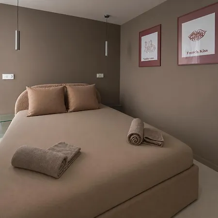 Elegant T3 Vue, Stade De France & Tour Eiffel Apartment *